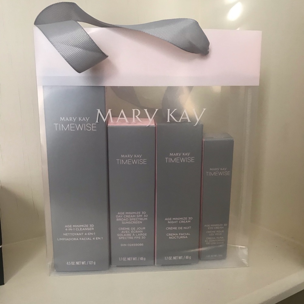 Mary Kay Timewise Set Full size NIB